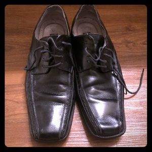 Stacy Adams leather dress shoes